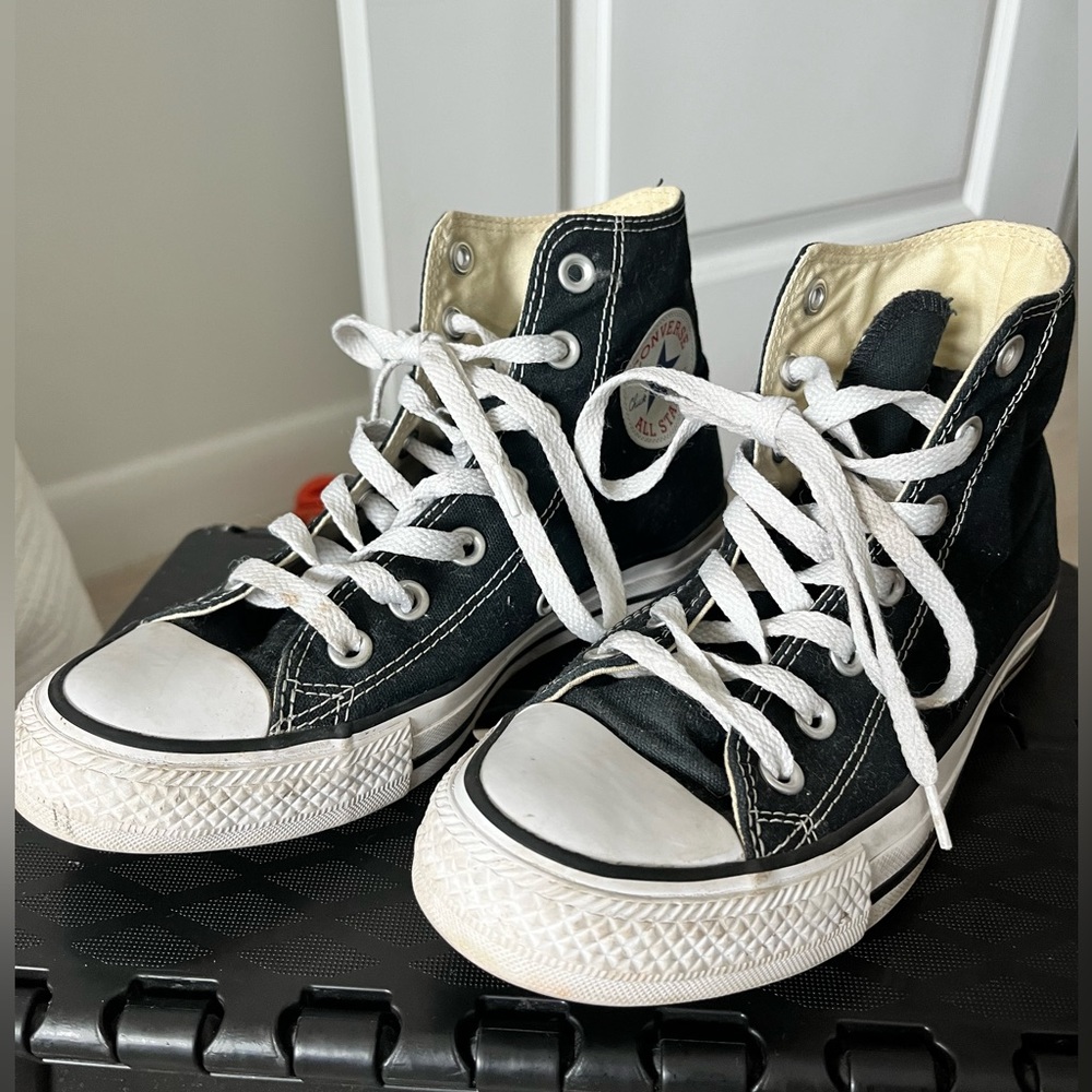 Classic black and white high top converse